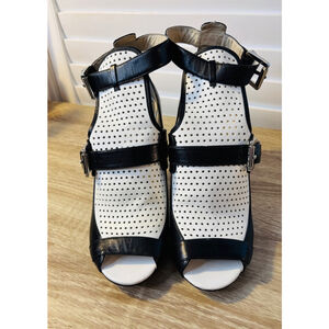 Michael Kors Peep Toes Laser Cut Buckle Heels Black and White Women's Size 8